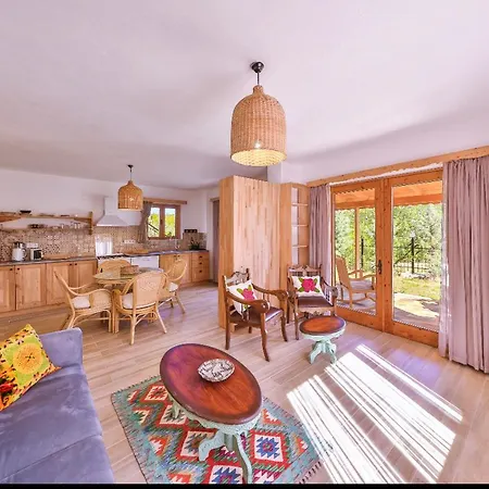 Melihaus * Cukurbag (Kas)